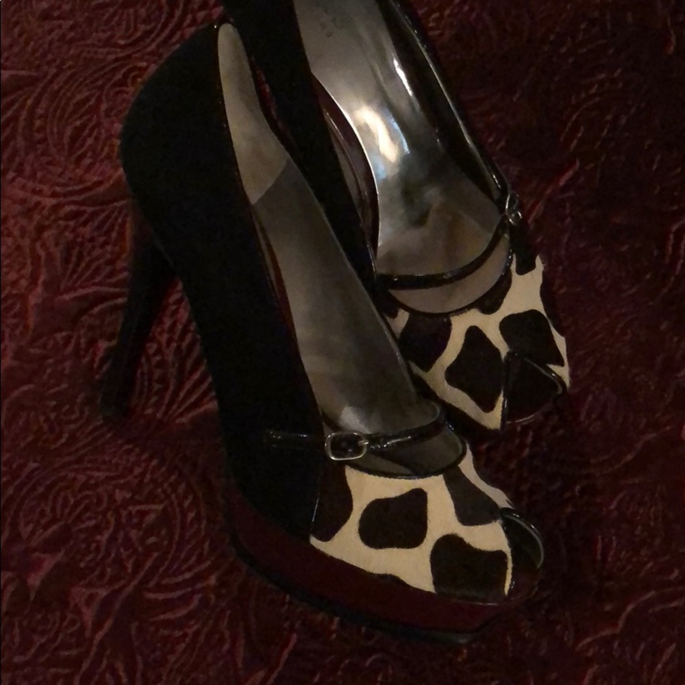 Guess shoes